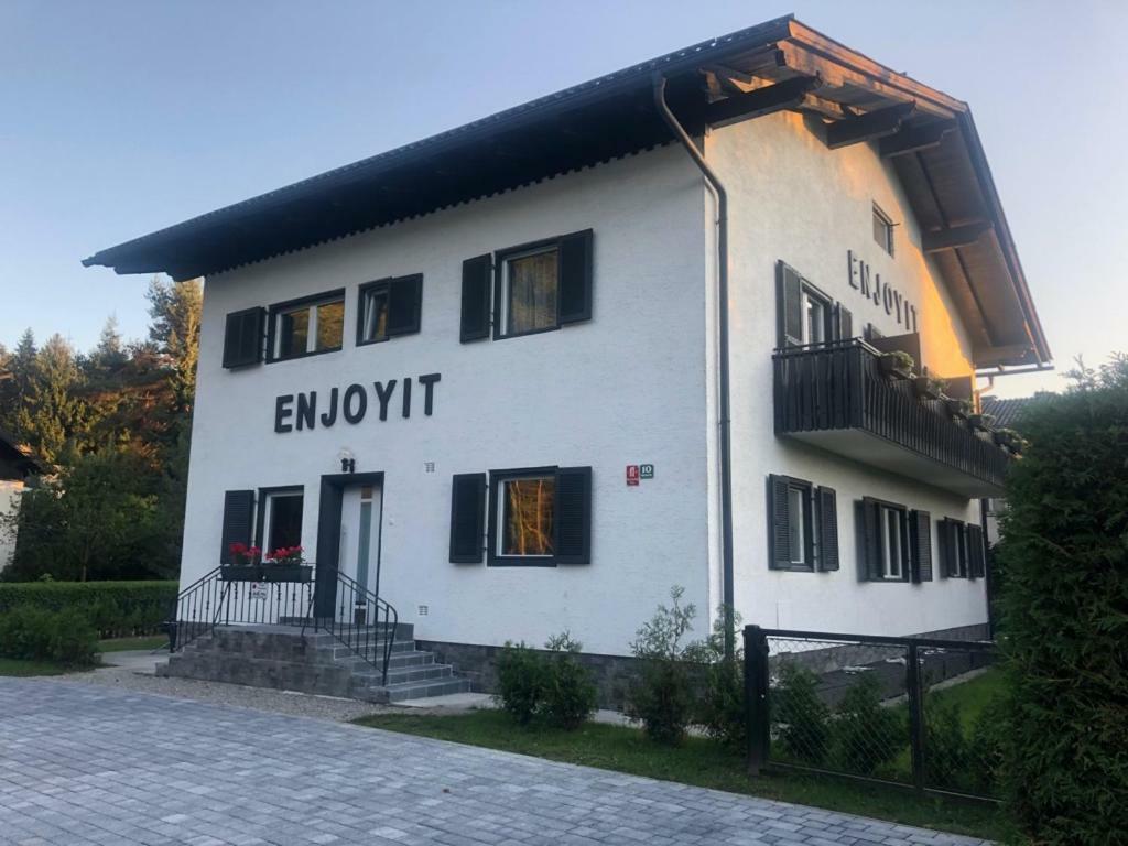 Enjoyit Velden West Hotel Selpritsch Eksteriør billede