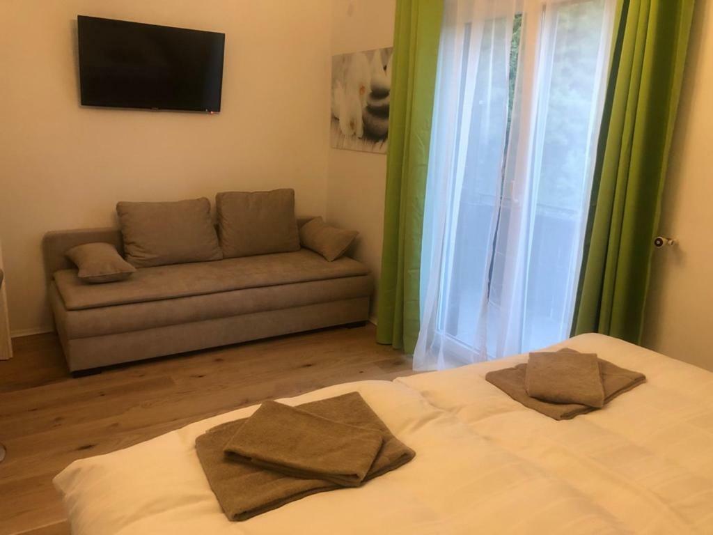 Enjoyit Velden West Hotel Selpritsch Eksteriør billede